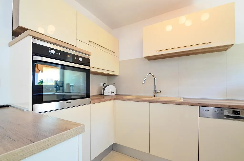 Villa Liburnum Zadar Bed & Breakfast